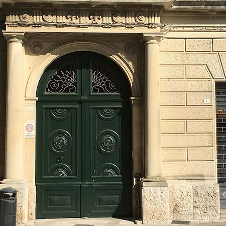 Palazzo Sabella Tommasi Calimera (Lecce) Exterior foto